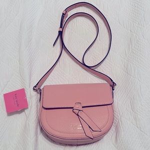 NWT  KATE SPADE NEW YORK CORAL GABLE  MEDIUM PEBBLE  LEATHER SADDLE BAG